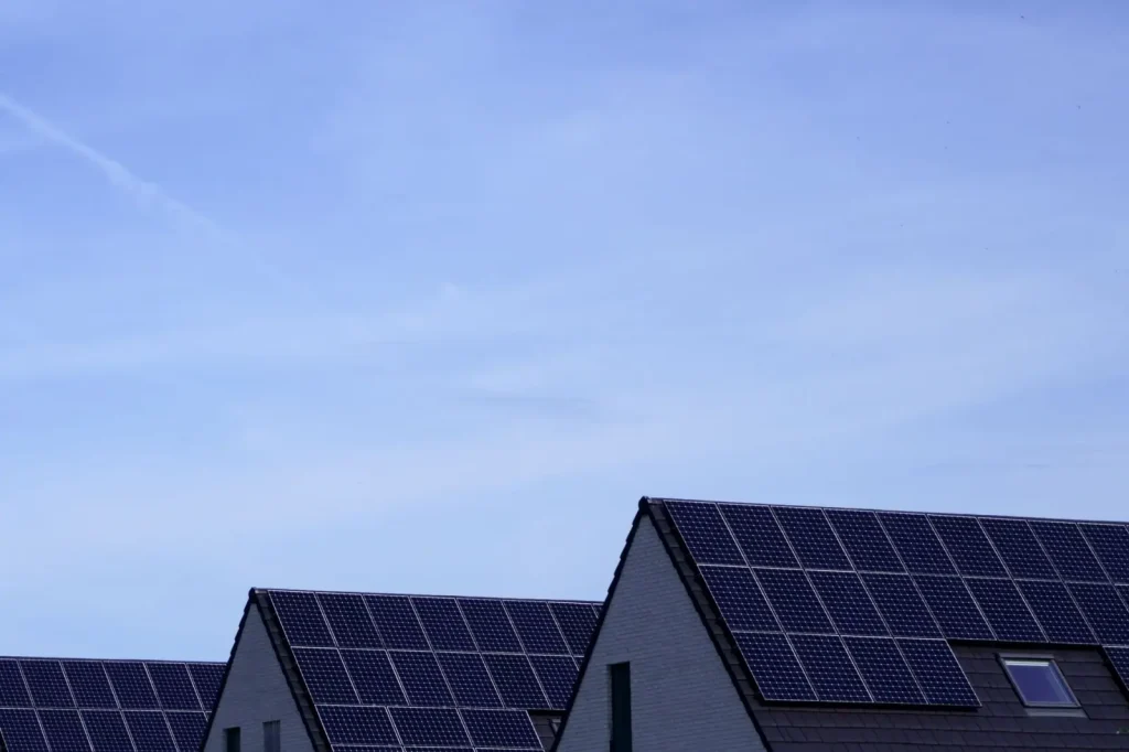 How Rooftop Solar Reshaped Australia’s Power Grid